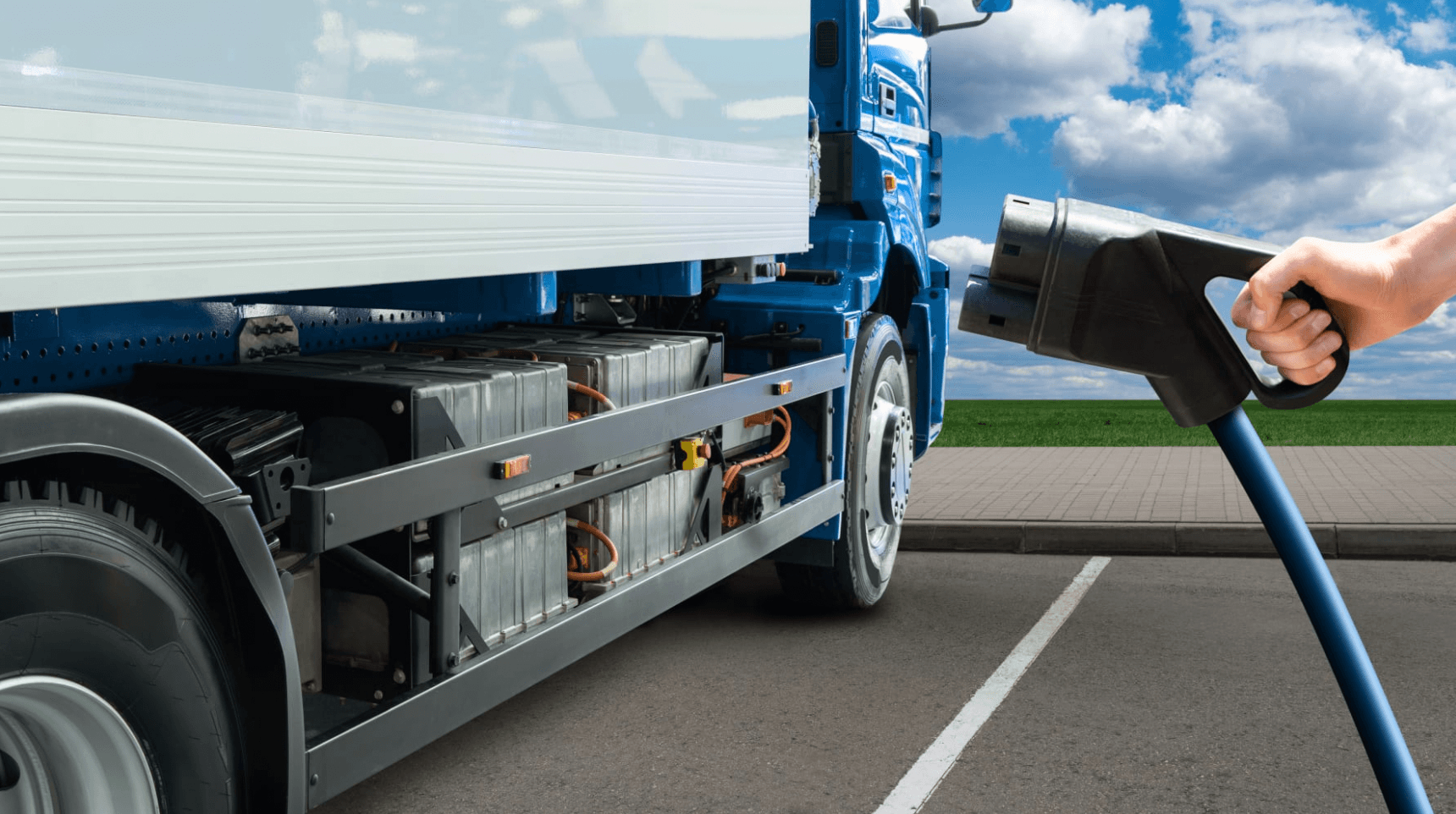 <p>Elektrifieringen av transportsektorn kommer att bli en betydligt större fråga än vad elbilarna blev. Det menar bedömare både från transportbranschen, fordonsindustrin och energisektorn.</p>