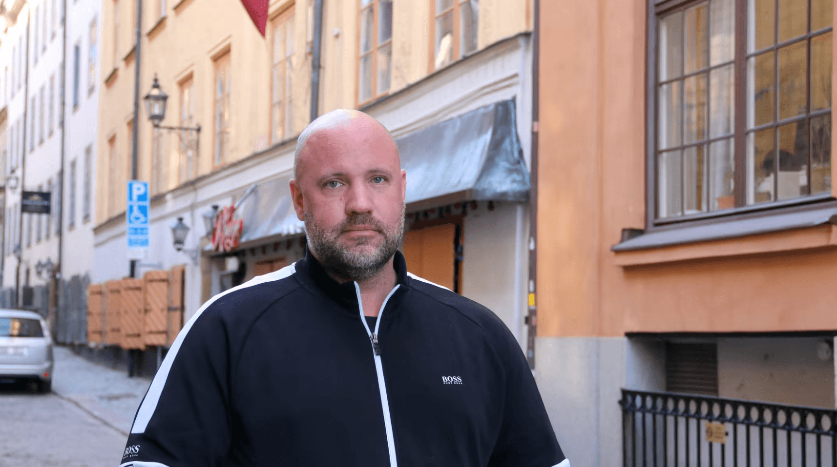 <p>Daniel Edencrona som med hjälp av Centrum för rättvisa stämmer staten.</p>