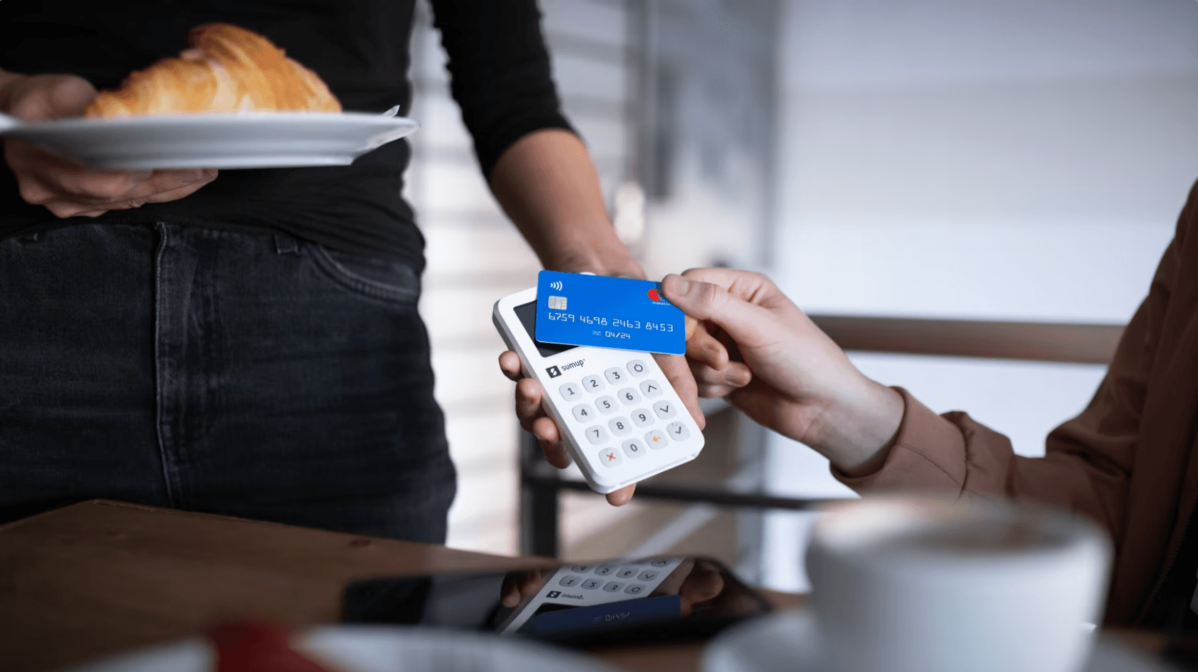 <p>EET och SumUp i strategiskt samarbete</p>