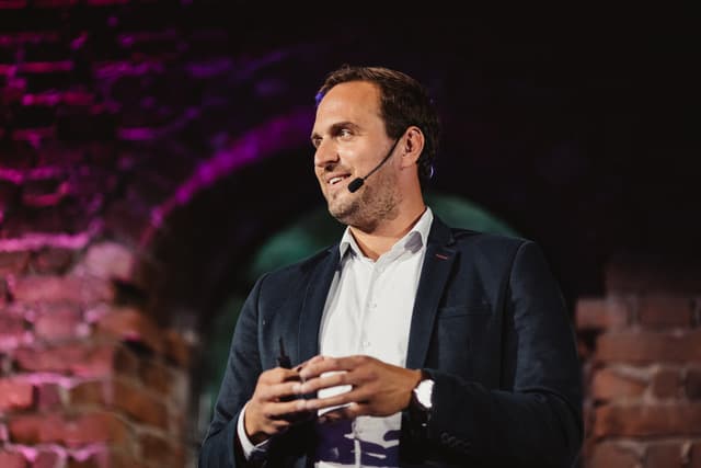 <p>Birk Angermann, Shopifys chef för tekniktjänster i Europa</p>