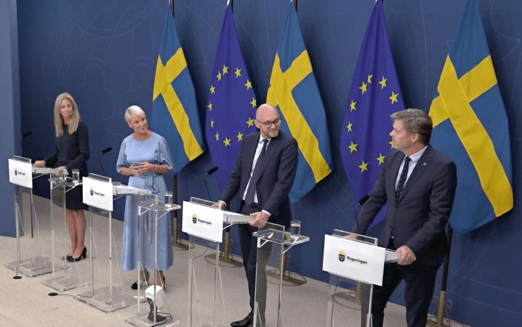 <p>Från Regeringens presskonferens. Foto: Pressfoto</p>