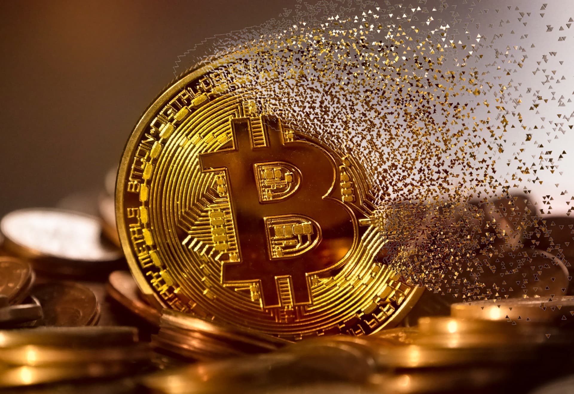 Bitcoin ras efter Trumps tullutspel
