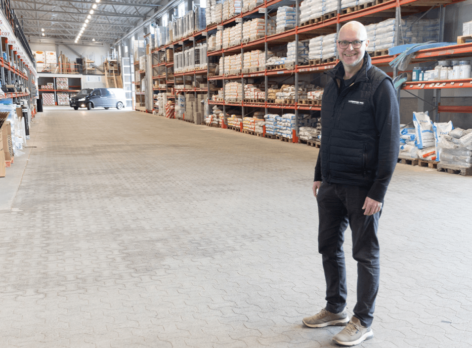 <p>Andreas Johansson, VD för Varberg Trä & VillaFönster – systerbolag till Varberg Timber</p>