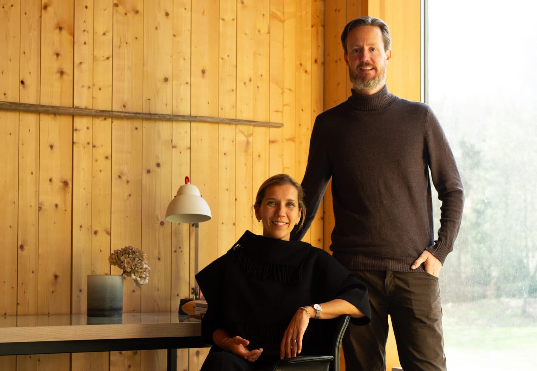 <p>Irene och Christofer på Gimmersta Group förvärvar Morris Stockholm och förstärker sin portfölj. Foto: Pressfoto</p>