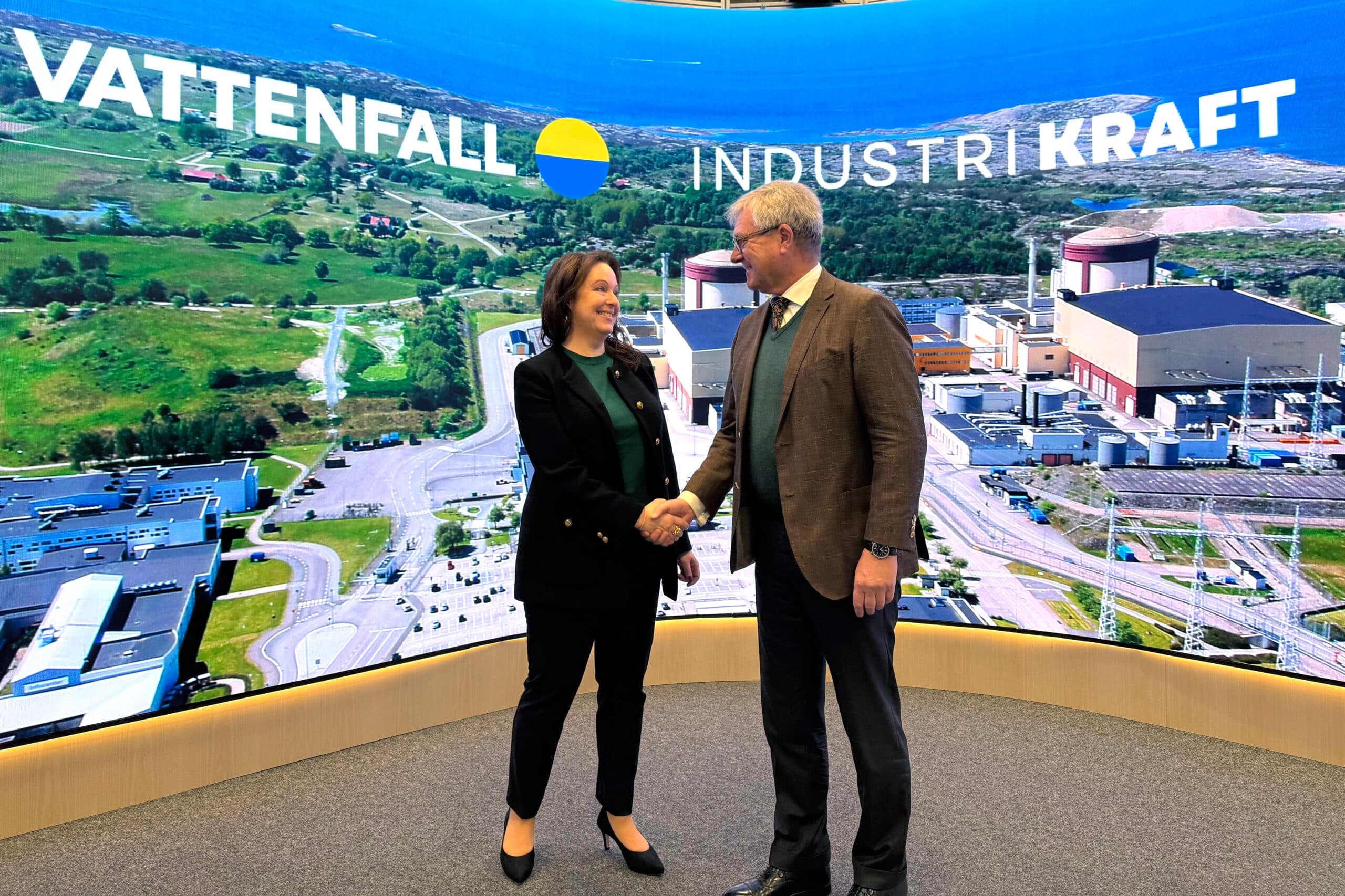 <p>Anna Borg, vd och koncernchef för Vattenfall och Tom Erixon, ordförande i Industrikraft och koncernchef för Alfa Laval. Foto: Pressfoto</p>