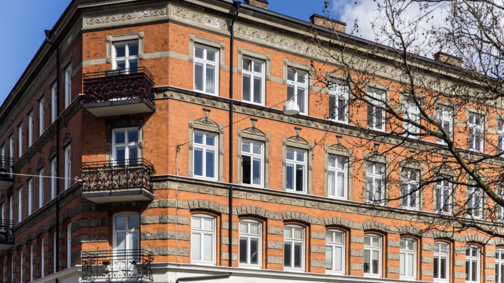 Färska siffror från Mäklarstatistik – Fortsatta prisuppgångar trots omvärldsoro