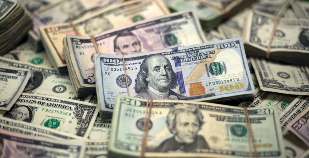 Amerikanska dollarn passerar 11 kronor