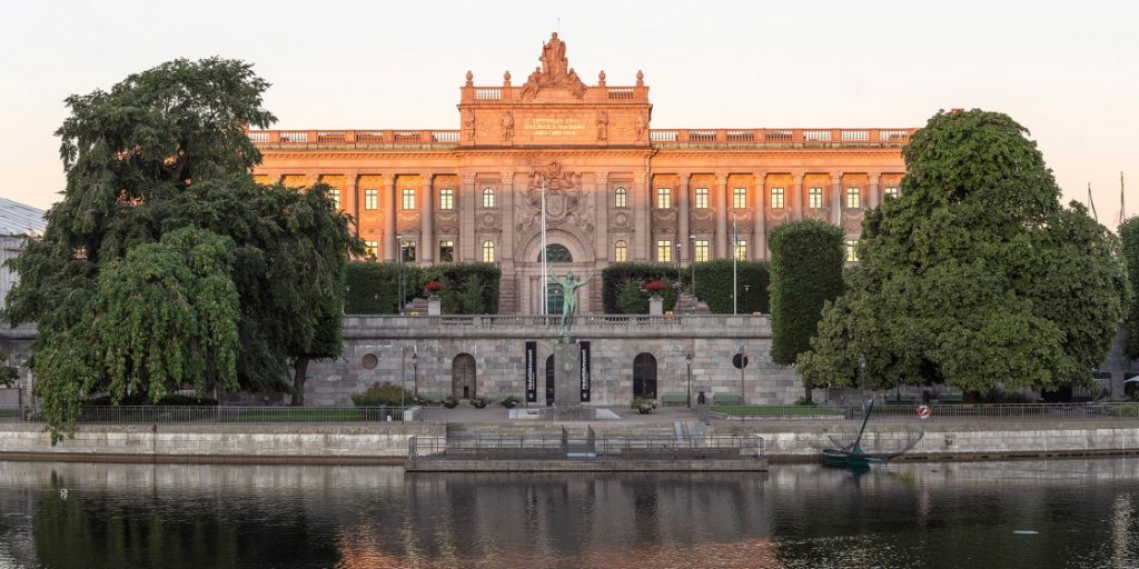 ”En schysstare börs” – Motion för att begränsa blankningsattacker