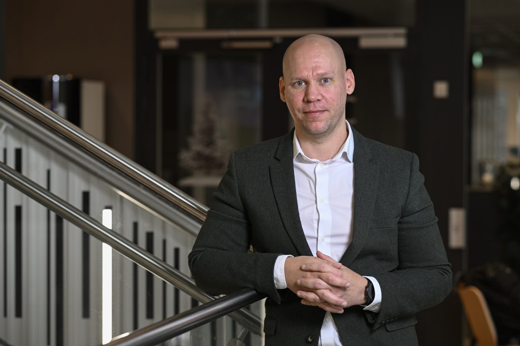 Försäljningen av smartphones minskar