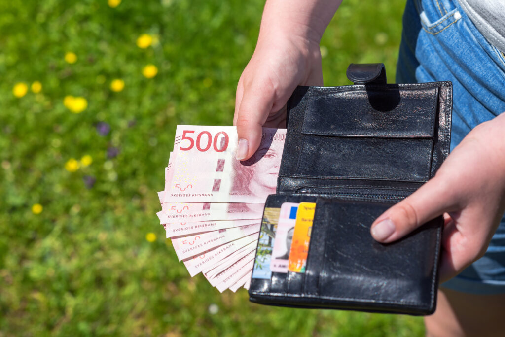 Inflationstakten avtar mer än förväntat – räntesänkning i maj allt mer realistisk