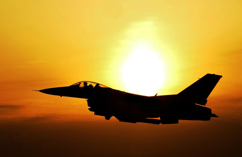 Taiwan varnar för ökade militära spänningar