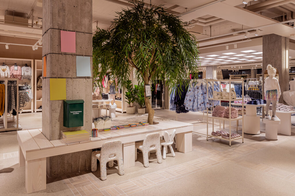 H&M:s försäljningssiffror kom in lägre än väntat