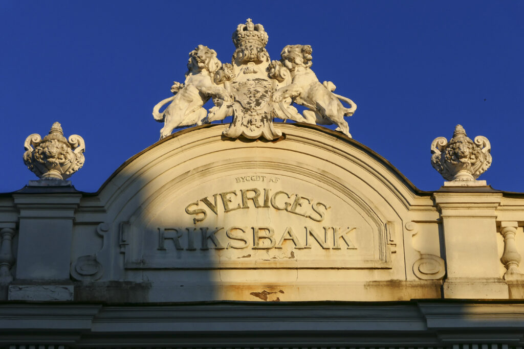 Riksbankens stabilitetsbedömning i korthet – inflationen fortsatt för hög