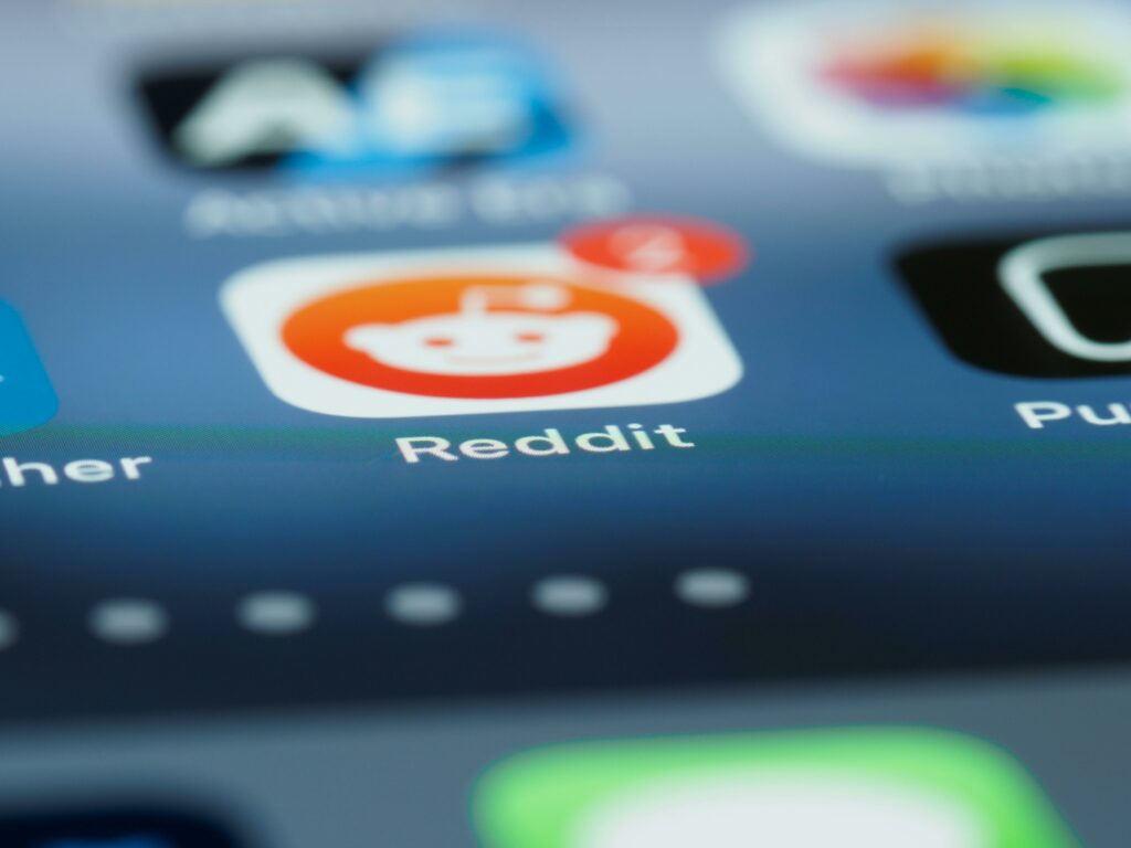 Reddit börsnoteras i mars?