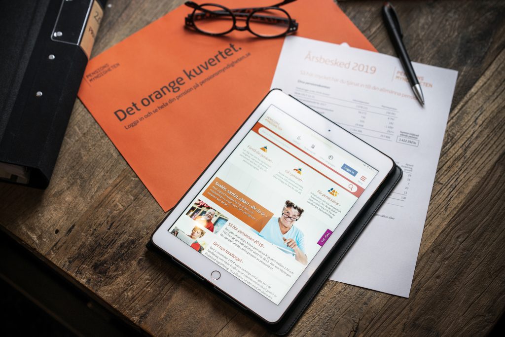 Nu kommer årets orange kuvert – både goda och dåliga nyheter