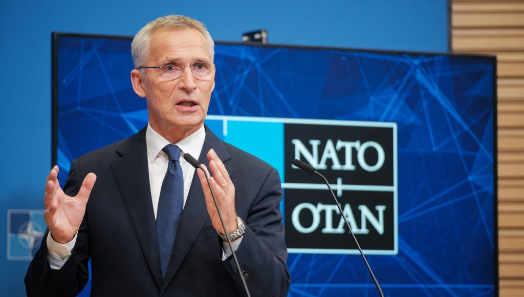 Stoltenberg föreslår militär stödfond på 100 miljarder euro för Ukraina