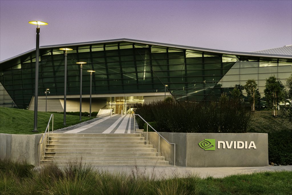 Nvidia överträffar förväntningarna med råge och dundrar genom 1 000 USD per aktie