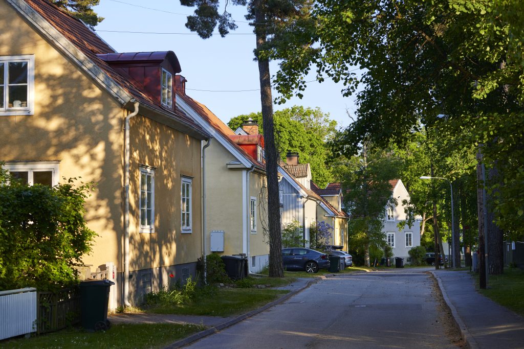 Rekordutbud på lägenheter – men priserna stiger