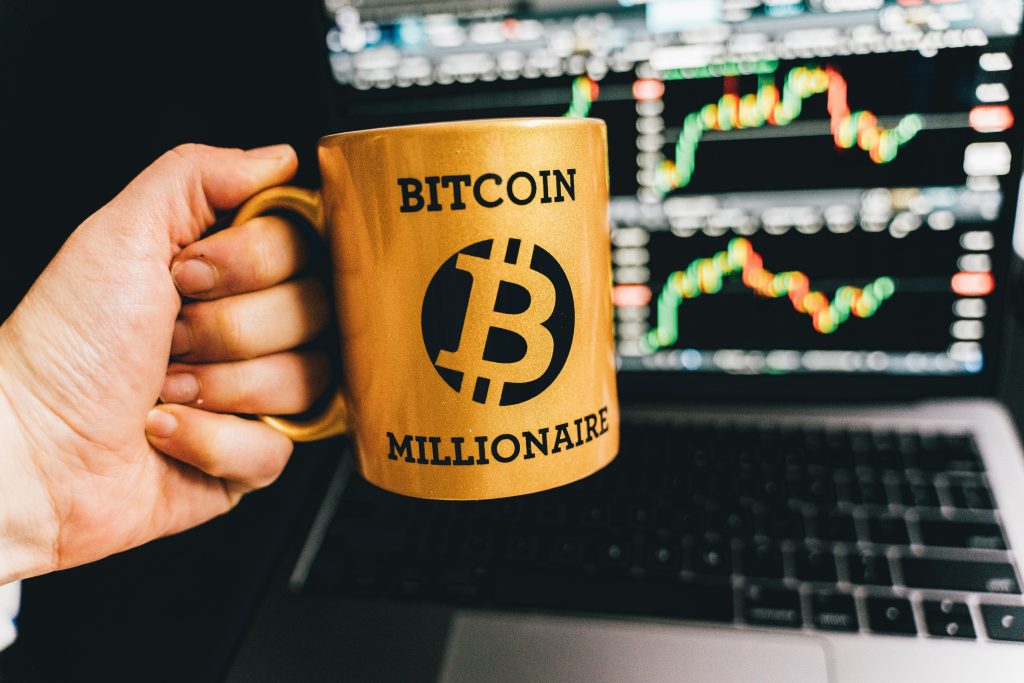 Bitcoin rusar till nya rekord – drar nytta av AI-boom och kryptopolitik